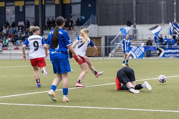 Bild 193 - wBJ Hamburger SV - FC Suederelbe : Ergebnis: 9:0